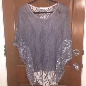 T Party Women’s Lace Top
